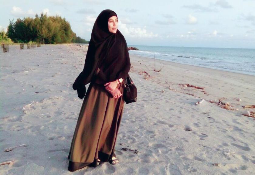 Tekad Hijrah Sudah Bulat, Cinta Penelope Hapus Semua Foto Seksi di Media Sosial