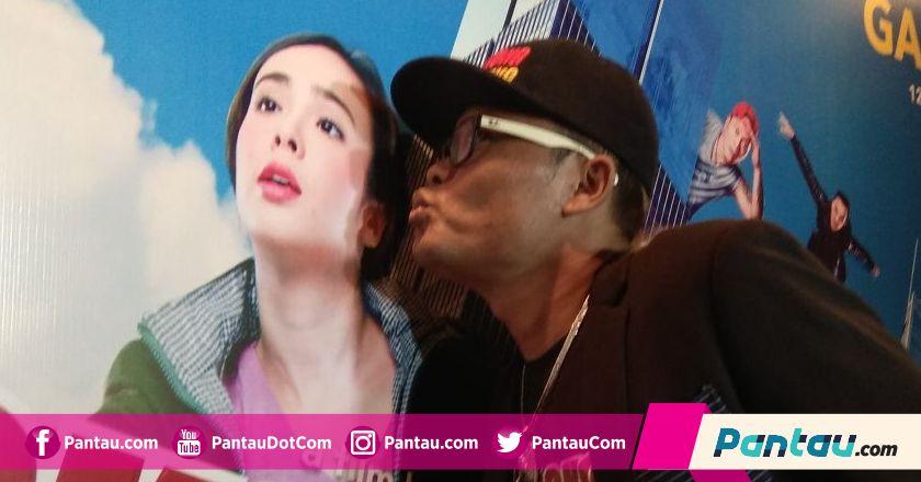 Bikin Cemburu, Sule Lakukan Adegan Romantis Dengan Pamela Bowie
