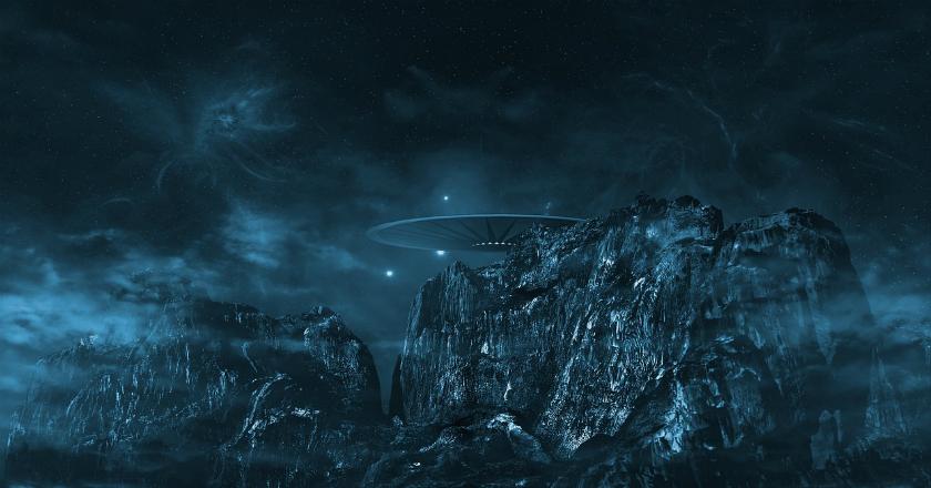 Benda Asing Muncul Di Tengah Badai Petir, Begini Penampakannya