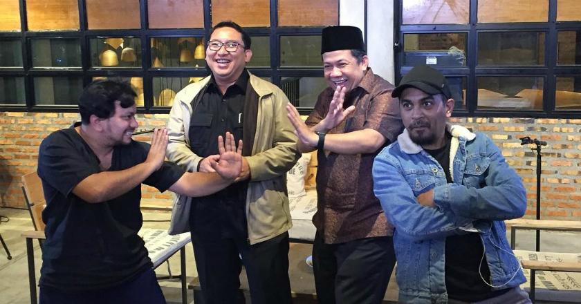 Sebar Hoax, Fahri Hamzah dan Fadli Zon Dilaporkan ke Polisi