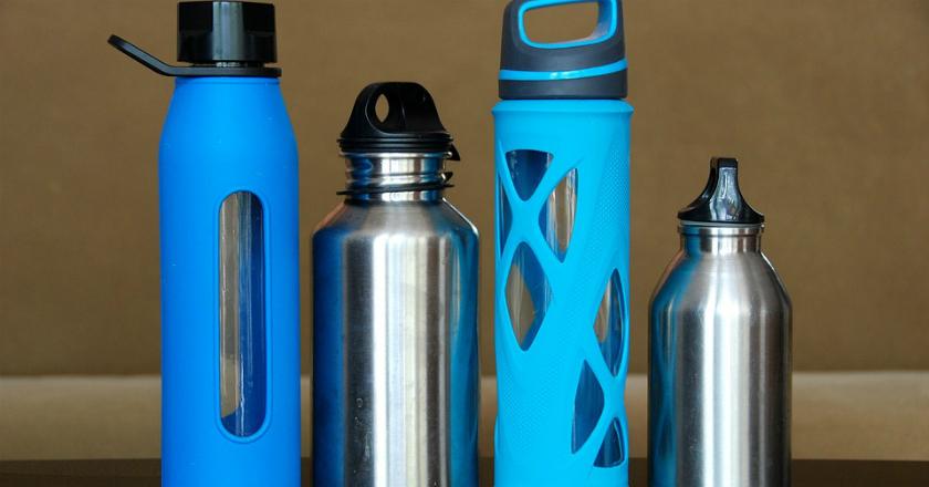 Eits, Jangan Langsung Isi Botol Minum dengan Air