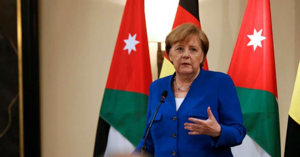 1 Jam Penerbangan, Pesawat Kanselir Jerman Angela Merkel Alami Masalah saat Bertolak ke KTT G20