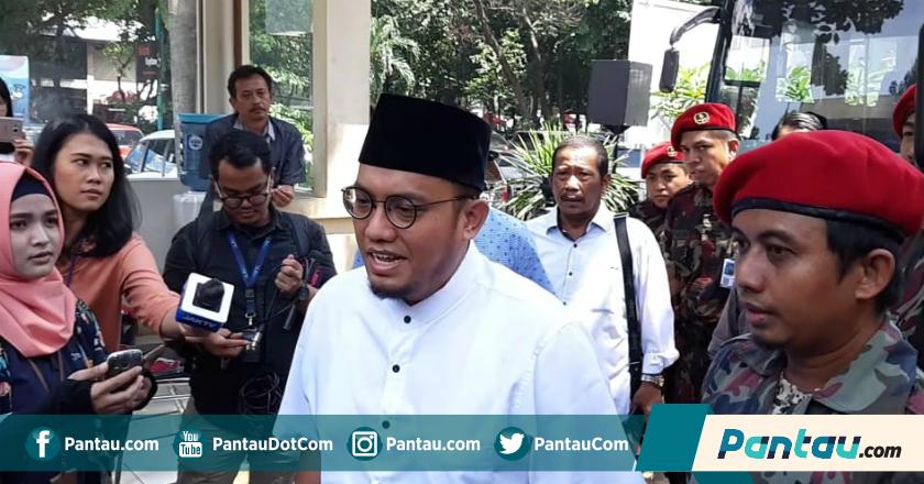 Kata Polisi Soal Tanda Tangan Dahnil Anzar Di-Scan