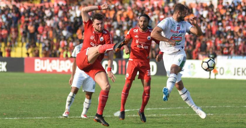 Taklukkan Bali United 2-1, Persija Jakarta Geser PSM dari Puncak Klasemen