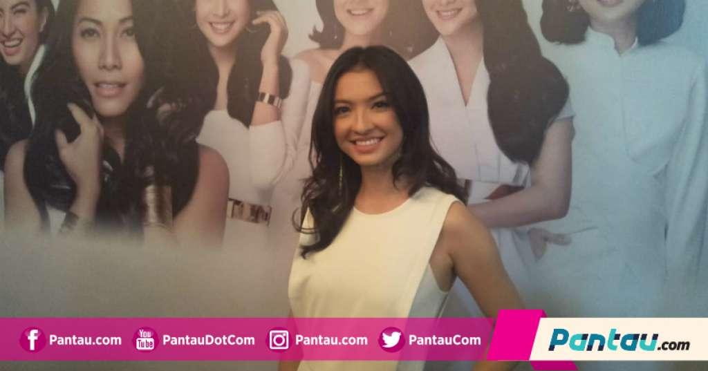 Main Film Komedi, Raline Shah Tak Merasa Kesulitan