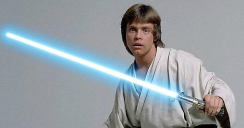 Senjata Paling Ikonik di 'Star Wars' Milik Sky Walker Akan Dilelang
