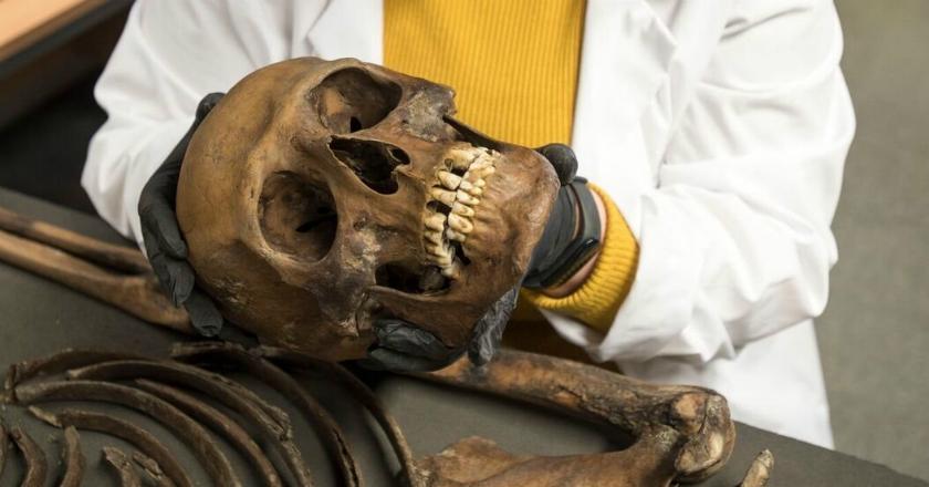 Berusia 5 Abad, Kerangka Manusia dengan Sepatu Bot Ditemukan di London