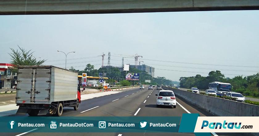 Libur Natal dan Tahun Baru, Kemenhub Batasi Kendaraan Barang Melintas di Tol