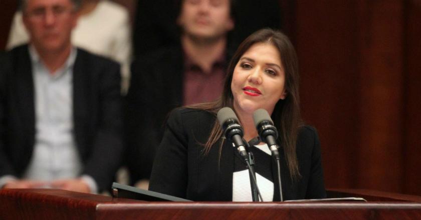 Wakil Presiden Ekuador nan Cantik Ini Harus Mengundurkan Diri, Lagi-lagi Uang