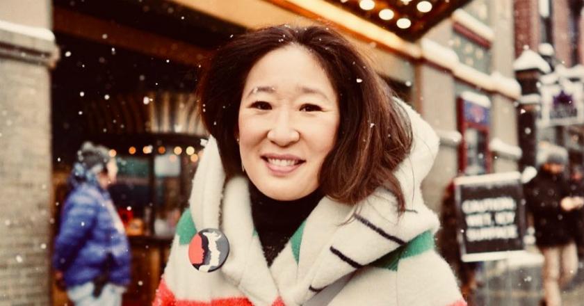 Sandra Oh dan Andy Samberg Terpilih Menjadi Pembawa Acara Golden Globes ke-76
