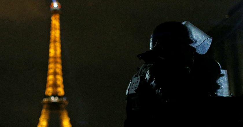 Buntut Protes Harga BBM Paris, Menara Eiffel Ditutup
