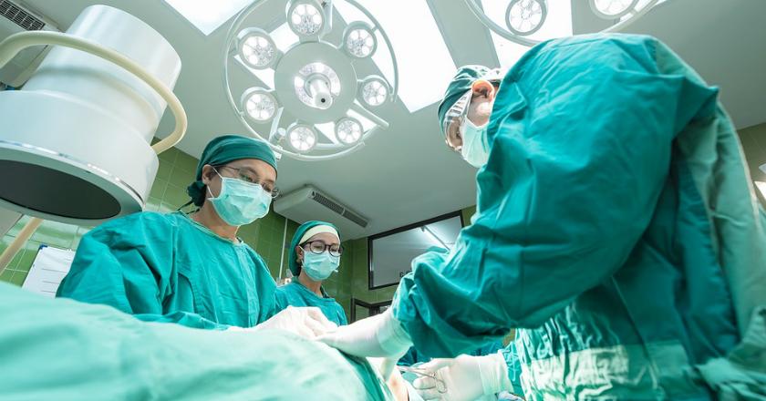 'Keyhole Surgery' Minimalkan Nyeri Pasca-Operasi