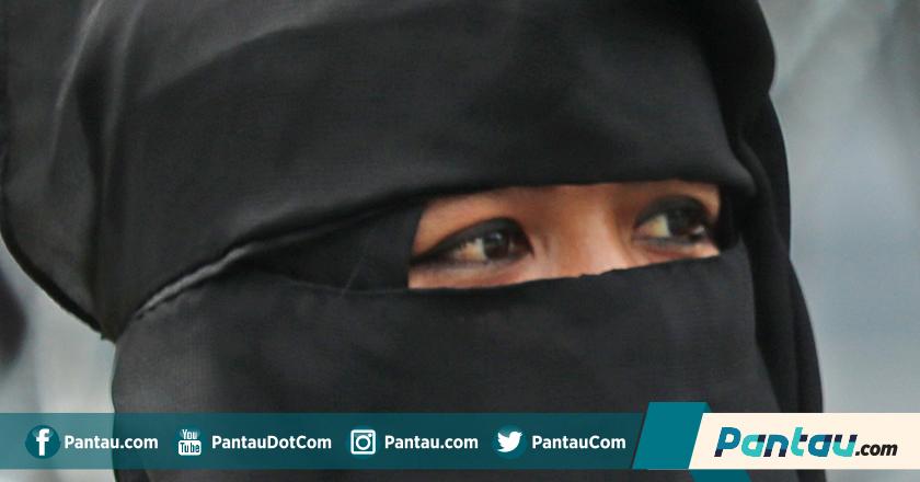 PA 212 Kecam Kampus yang Larang Dosen Bercadar