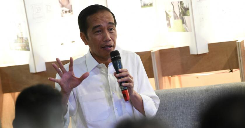 Presiden Jokowi Pamer Persahabatan Bersama Awak Media