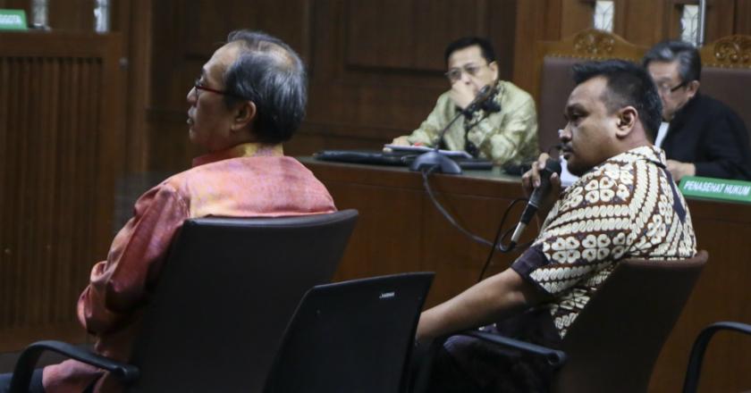 Keponakan Novanto Akui Aliran Dana e-KTP untuk Ongkos Jadi Caleg