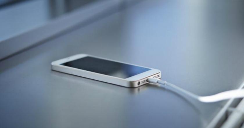 5 Cara Sederhana Ini Bikin Baterai Smartphone Tahan Lama