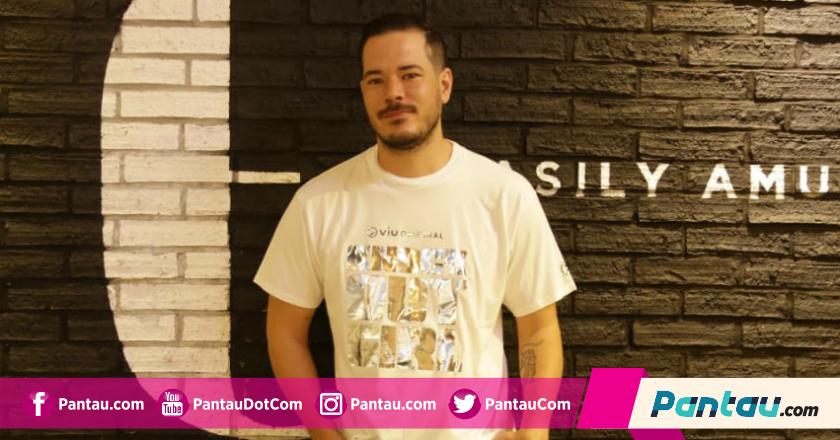 Bukan Rahma Azhari atau Manohara, Zack Lee Memilih Habiskan Malam Natal Bersama Nafa Urbach