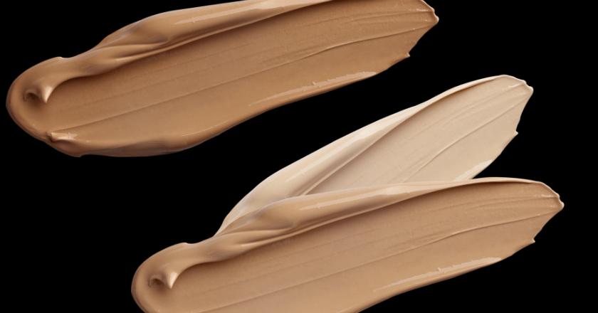 Bagaimana Cara Memilih Warna Foundation yang Benar?