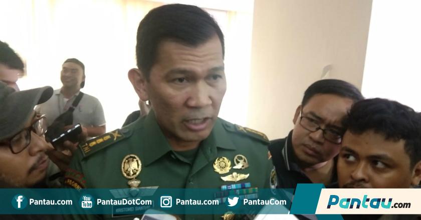 Kata TNI Soal Insiden Perusakan Rumah Tersangka Pengeroyokan
