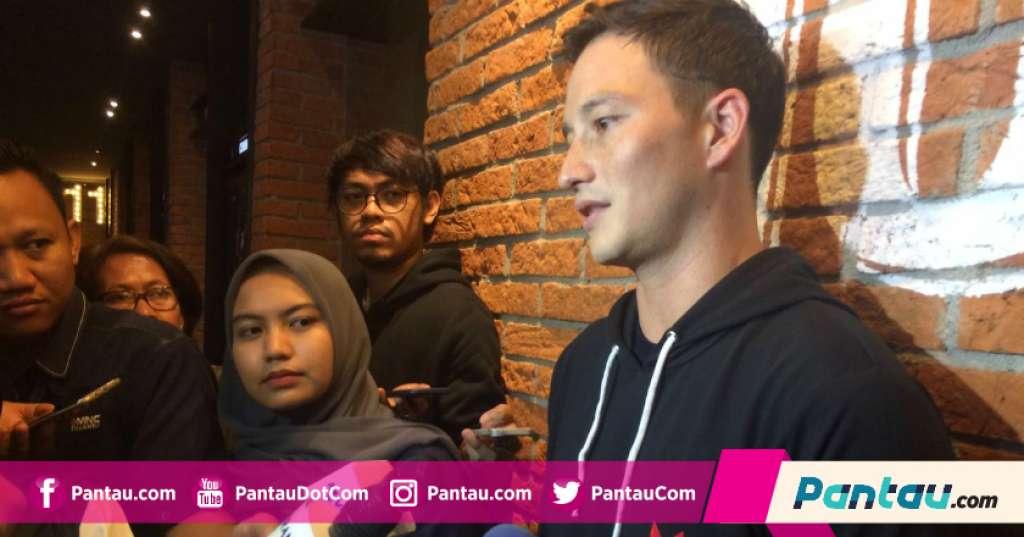 Mike Lewis Ngefans dengan Spider-Man Karena Seperti Bercermin