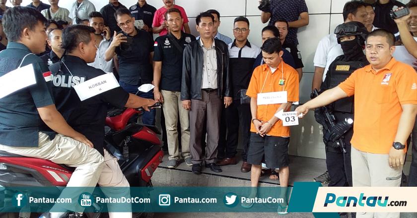 Rekonstruksi Pengeroyokan Anggota TNI oleh Oknum Juru Parkir, Tersangka Peragakan 20 Adegan