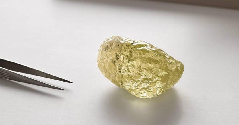 Penemuan Berlian Ini Terbesar di Amerika Utara, Seukuran Telur Ayam!