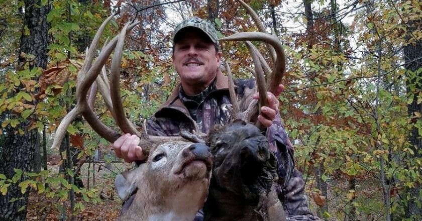 Bersalah Lakukan Perburuan Kepala Rusa Ilegal, Pria Ini Dihukum Nonton Film Disney Bembi