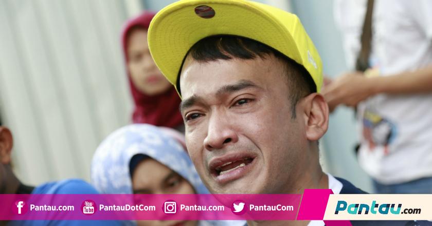 Sambil Berurai Air Mata, Ruben Onsu Ungkap Masalah Psikologis Sang Istri