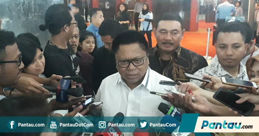 Massa Hanura Geruduk KPU Tuntut Loloskan Oso jadi Caleg DPD RI