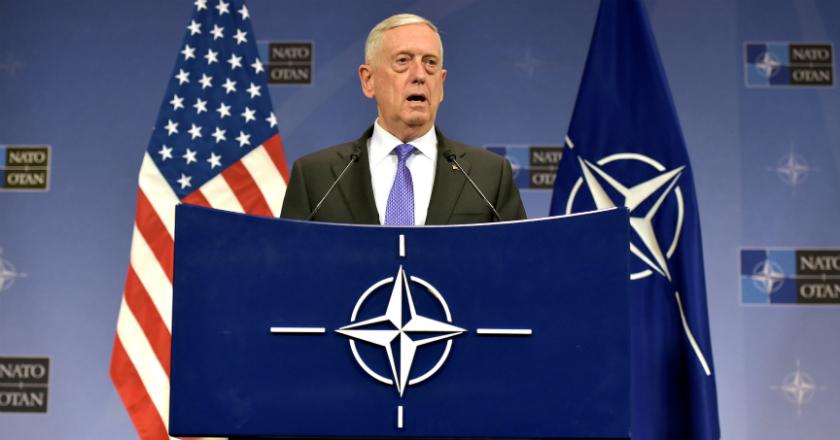 Menteri Pertahanan AS Jim Mattis Mundur, Cekcok dengan Trump?