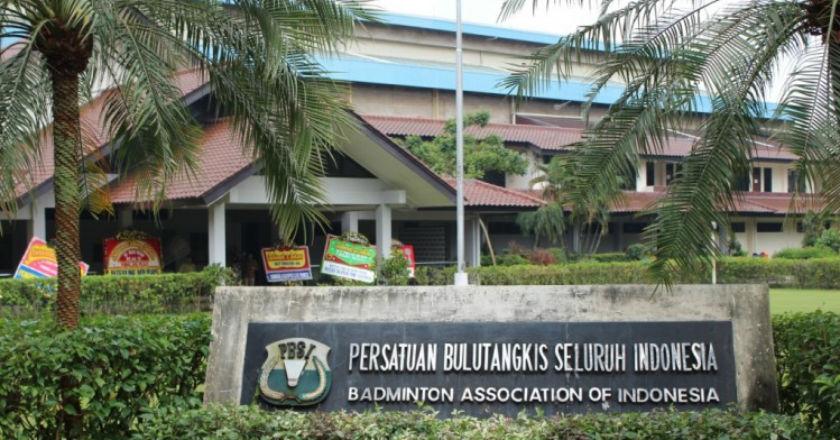 Kalahkan Mutiara Cardinal, PB Jaya Raya Juara Kejurnas PBSI 2018