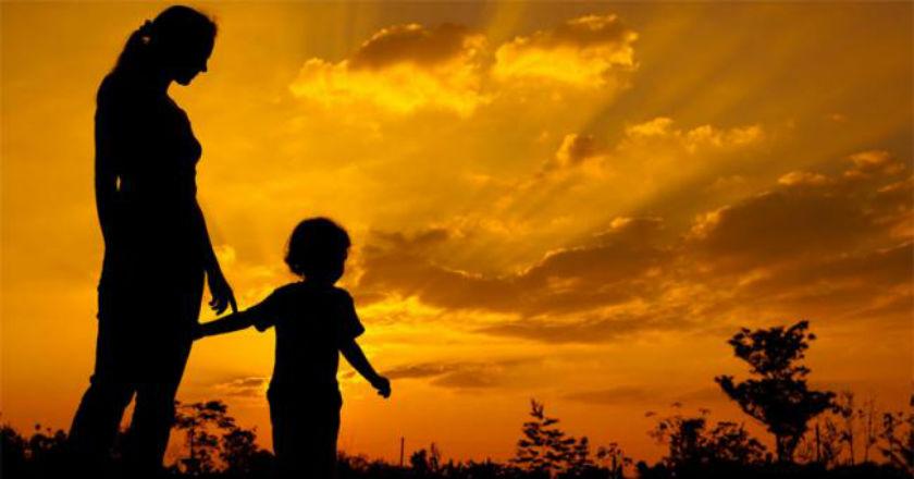 Hari Ibu, Ini 3 Kenangan Pengorbanan yang Tak Terlupakan