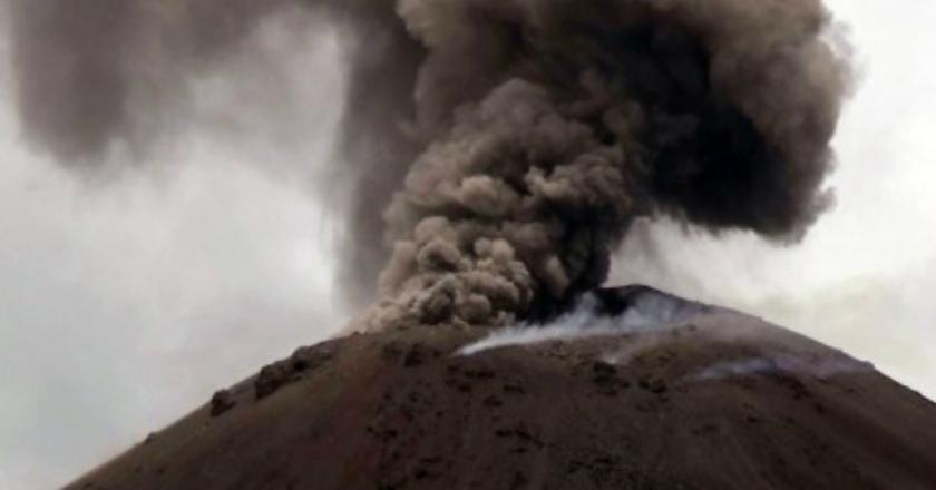 Gelombang Pasang di Anyer dan Lampung Selatan Bukan karena Erupsi Krakatau
