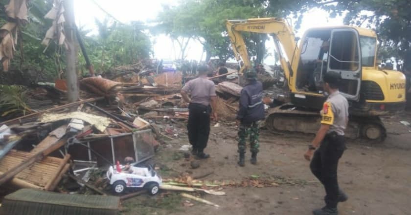 Korban Meninggal Tsunami Selat Sunda Bertambah Jadi 62 Orang