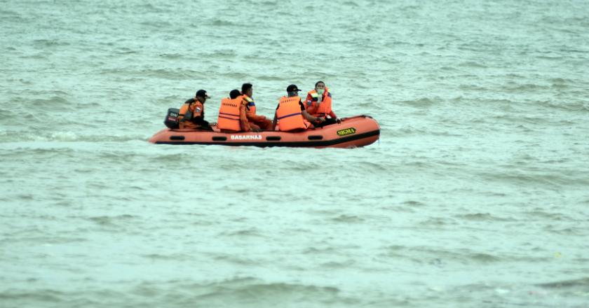 Sisir Perairan Serang, Puluhan Korban Tsunami Selat Sunda Berhasil Dievakuasi