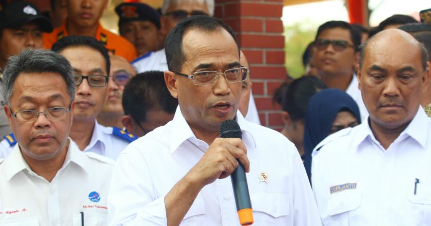 Bantu Distribusi Bantuan Korban Tsunami, Kemenhub Siapkan Sarana Udara dan Laut