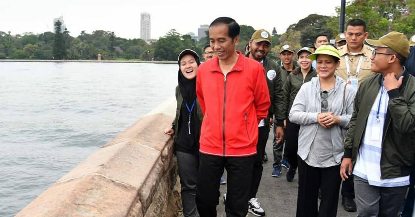 Bikin Vlog di Australia, Jokowi Sebut Anak Muda Sukanya Via Vallen