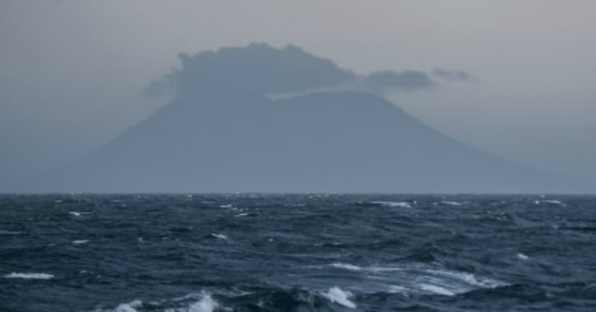 Aktivitas Gunung Anak Krakatau Setara Gempa 3 SR, Tidak Berpotensi Tsunami