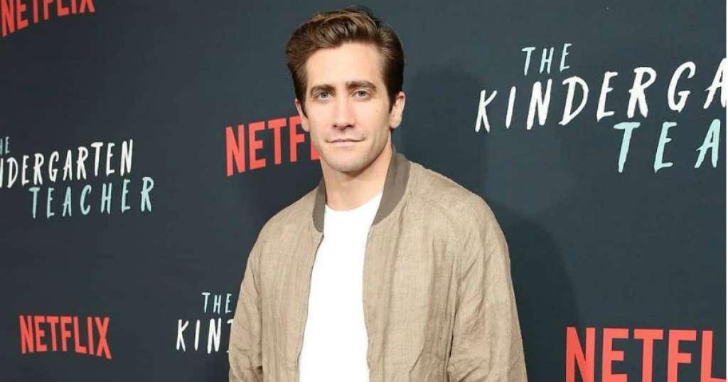 Jake Gyllenhaal Terciduk Berduaan di Paris dengan Kekasih