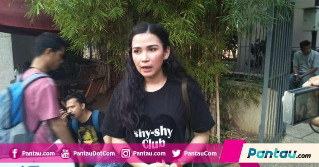 Dinda Kanyadewi Ingin Naik Gunung di 2019