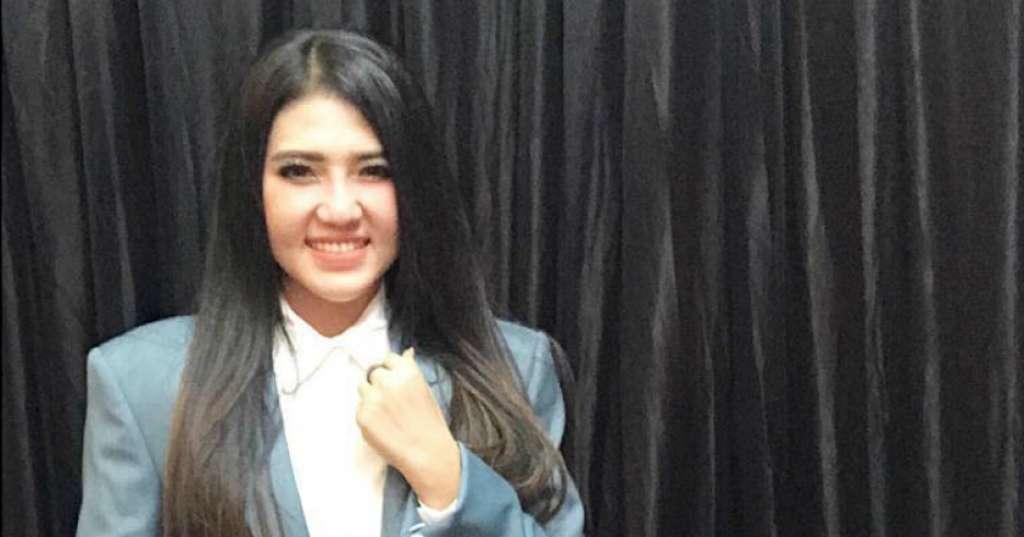 Terseret Kasus Kosmetik Ilegal, Via Vallen Siap Jadi Saksi di Persidangan