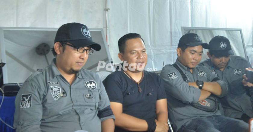 Nyanyikan Lagu 'Seventeen', Faank 'Wali' Menangis
