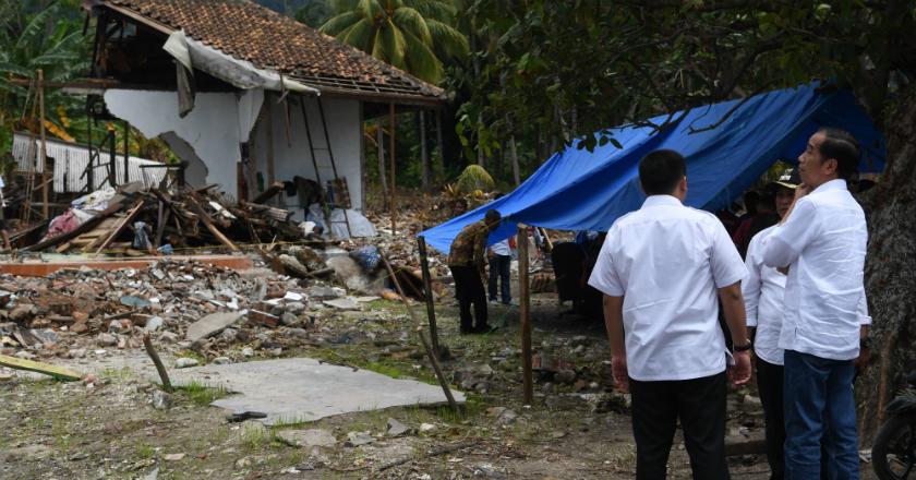 Presiden Jokowi Pastikan Segera Bangun Kembali Rumah Terdampak Tsunami