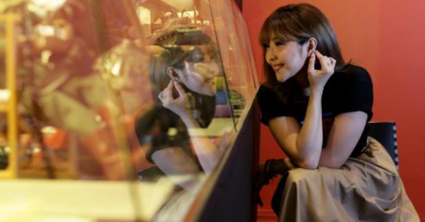 Gisella Anastasia Jualan Kosmetik, Mau Pensiun Dari Dunia Artis?