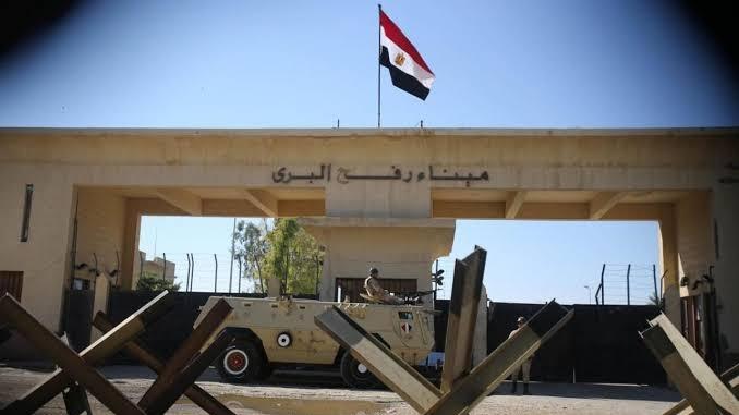Otoritas Palestina Ditarik Mundur, Mesir Batasi Perlintasan di Jalur Rafah