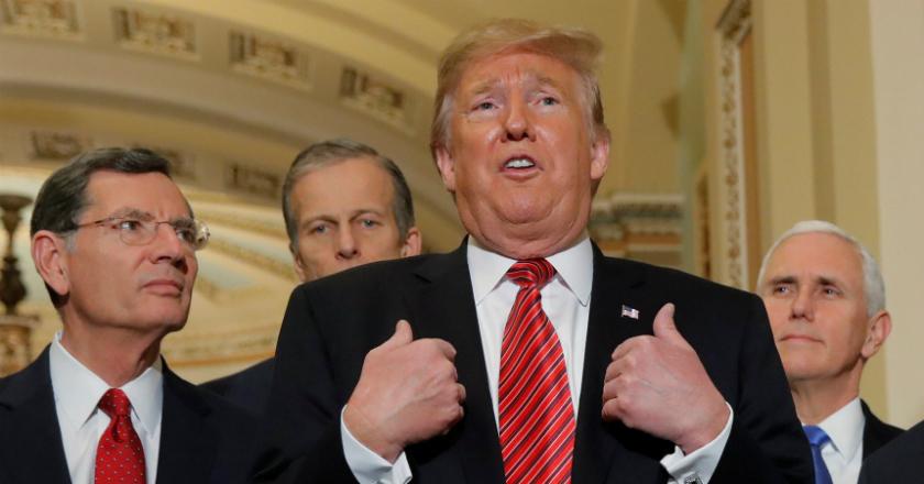 Pembicaraan dengan Demokrat Buntu, Trump Pilih 'Walk Out'