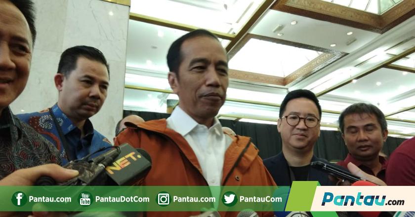 Duh! Gara-gara Rokok, Jokowi Kena 'Catatan' Deh
