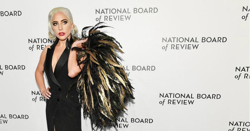 Sabet Penghargaan 'Critics Choice Awards' Lady Gaga Kok Malah Sedih?