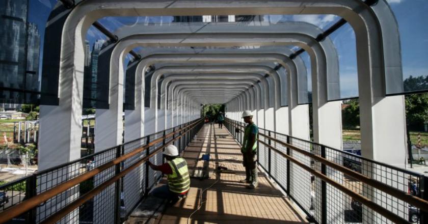 Ini Alasan Anies Ingin JPO dan Trotoar di DKI Jakarta Harus Artistik