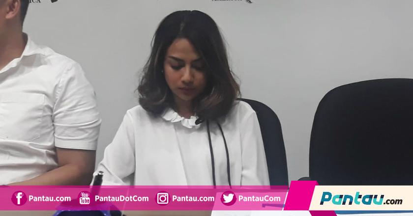 Tak Mendapat Dukungan dari Keluarga dan Teman, Vanessa Angel Menangis